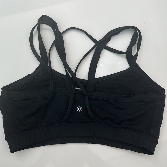 Sports bra - Picture 2 of 3